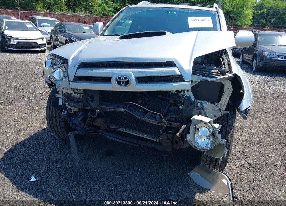 2004 TOYOTA 4RUNNER SR5 SPORT V8 VIN: JTEBT14R940044563