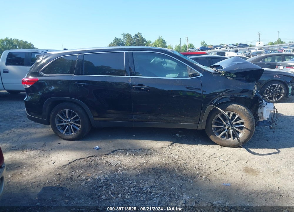 2019 TOYOTA HIGHLANDER XLE VIN: 5TDKZRFH2KS353775