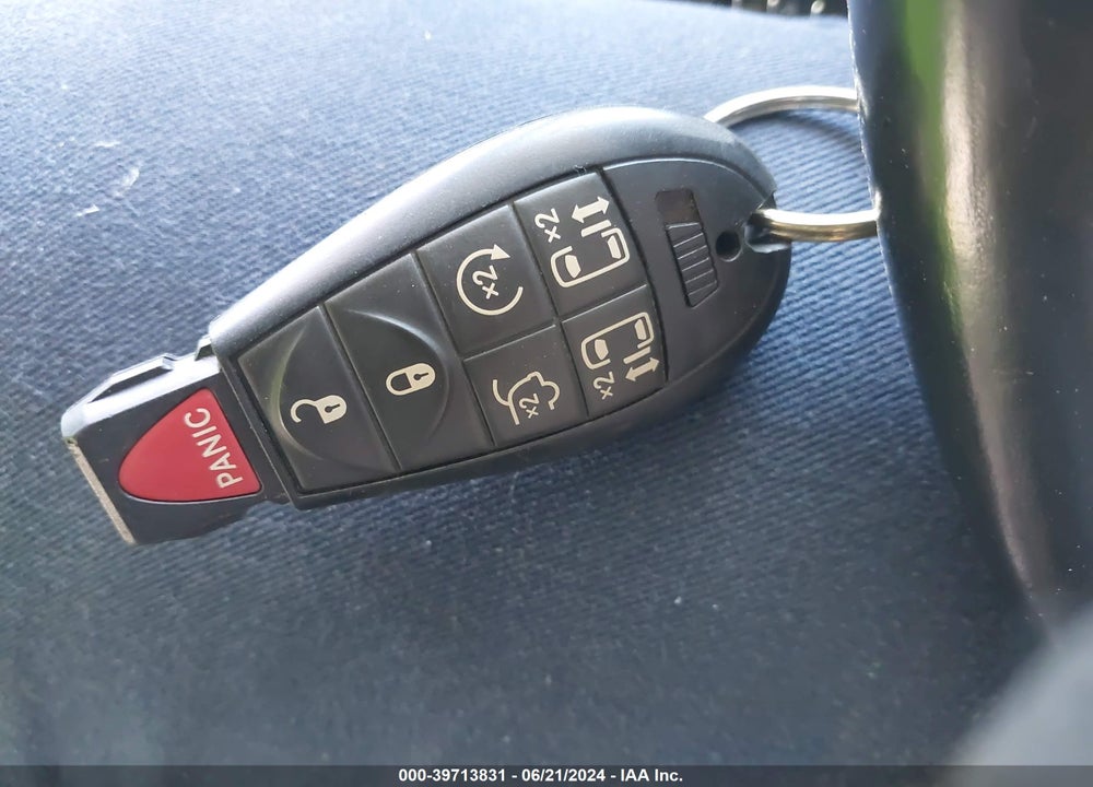 2015 CHRYSLER TOWN & COUNTRY TOURING VIN: 2C4RC1BG2FR630163