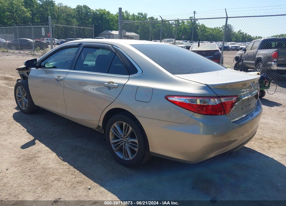 2016 TOYOTA CAMRY SE VIN: 4T1BF1FK4GU584925