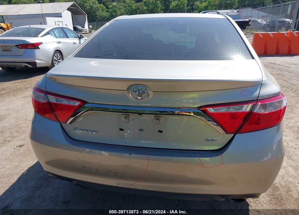 2016 TOYOTA CAMRY SE VIN: 4T1BF1FK4GU584925