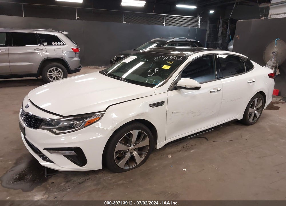 2019 KIA OPTIMA S VIN: 5XXGT4L34KG375653