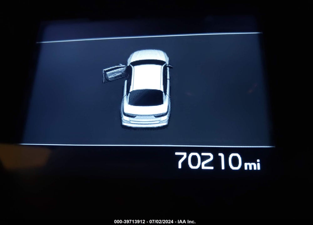 2019 KIA OPTIMA S VIN: 5XXGT4L34KG375653