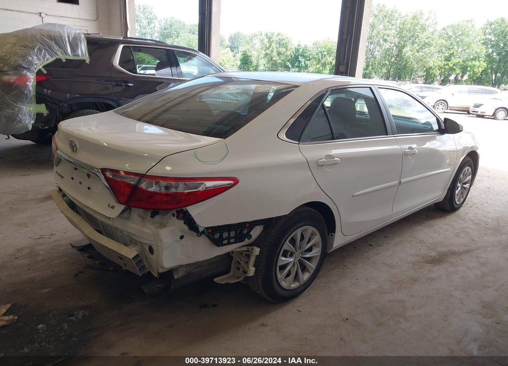 2017 TOYOTA CAMRY LE VIN: 4T1BF1FK4HU373418