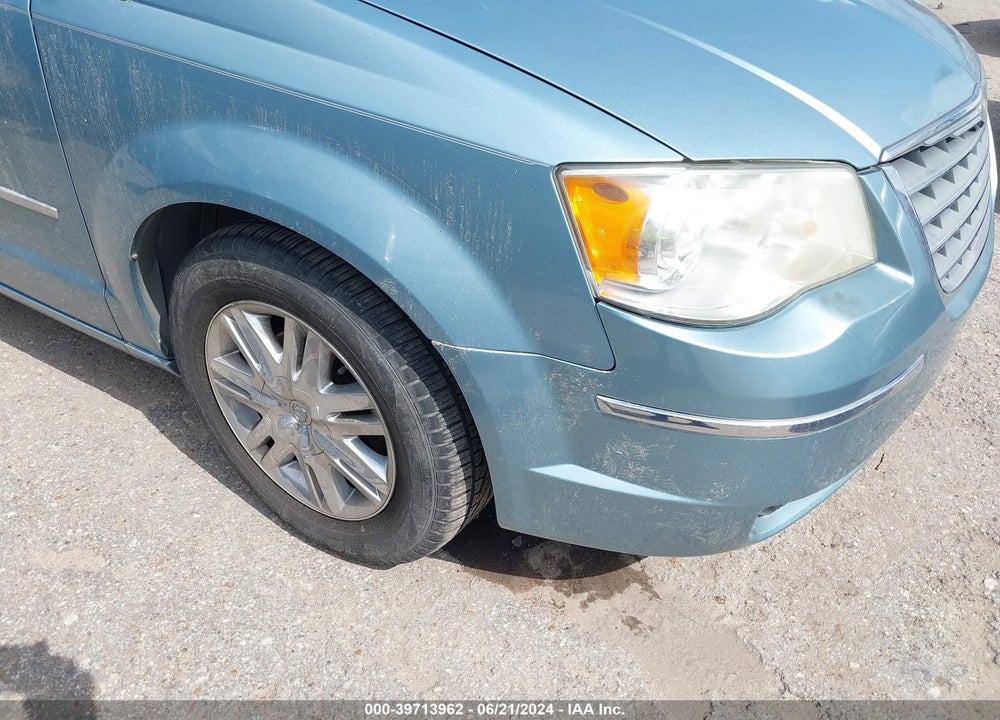 2010 CHRYSLER TOWN & COUNTRY LIMITED VIN: 2A4RR6DX3AR153724