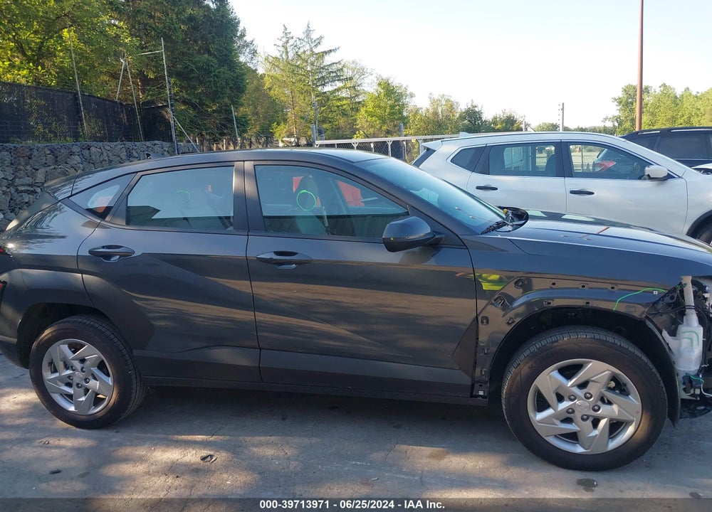 2024 HYUNDAI KONA SE VIN: KM8HACAB4RU137655