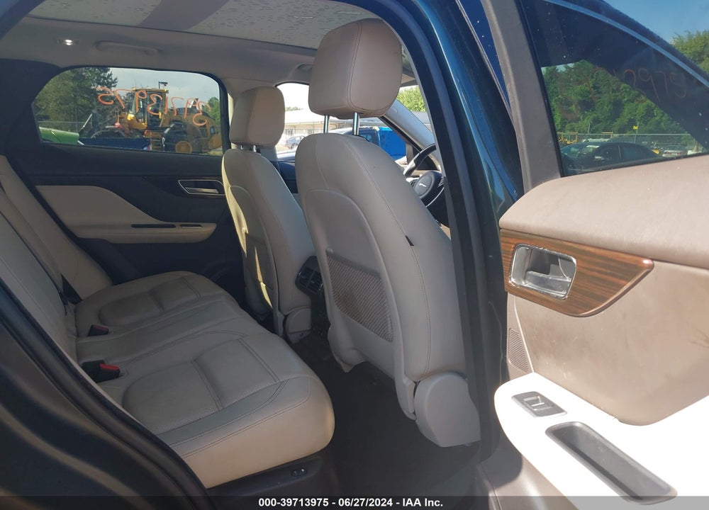 2018 JAGUAR F-PACE 30T PRESTIGE VIN: SADCK2GX1JA282445