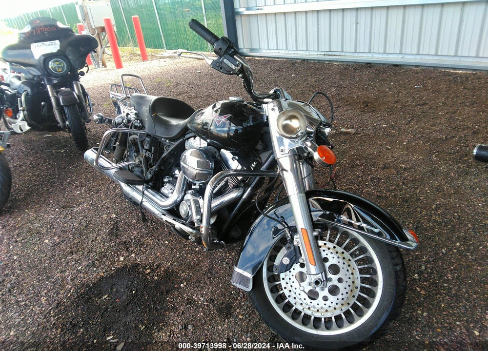 2009 HARLEY-DAVIDSON FLHR VIN: 1HD1FB4179Y692255