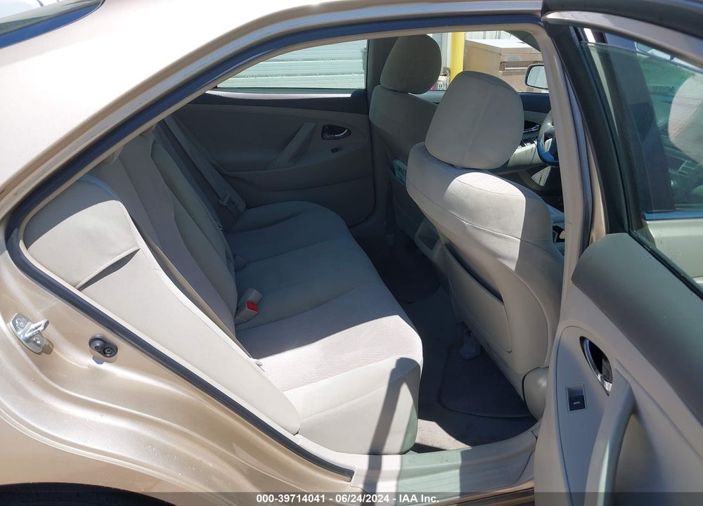 2011 TOYOTA CAMRY LE VIN: 4T1BF3EK4BU647480