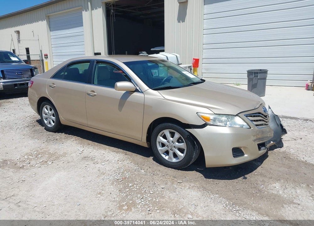 2011 TOYOTA CAMRY LE VIN: 4T1BF3EK4BU647480
