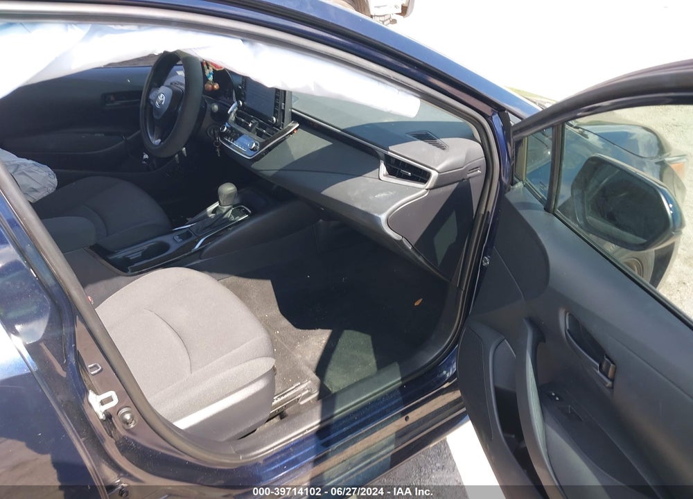 2022 TOYOTA COROLLA LE VIN: 5YFEPMAE7NP291581