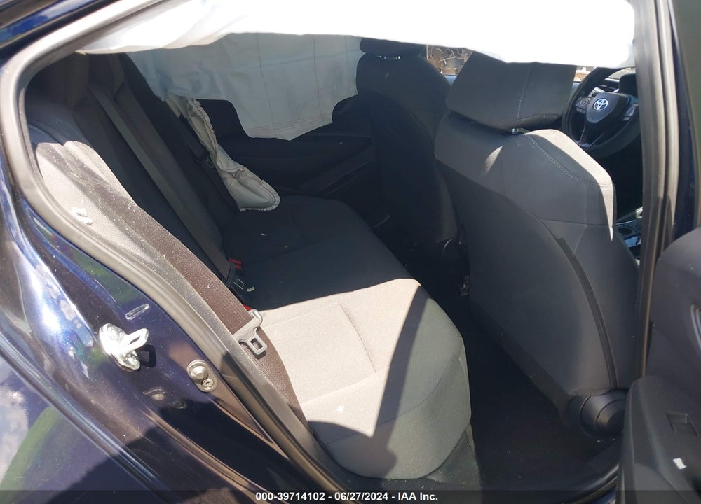 2022 TOYOTA COROLLA LE VIN: 5YFEPMAE7NP291581