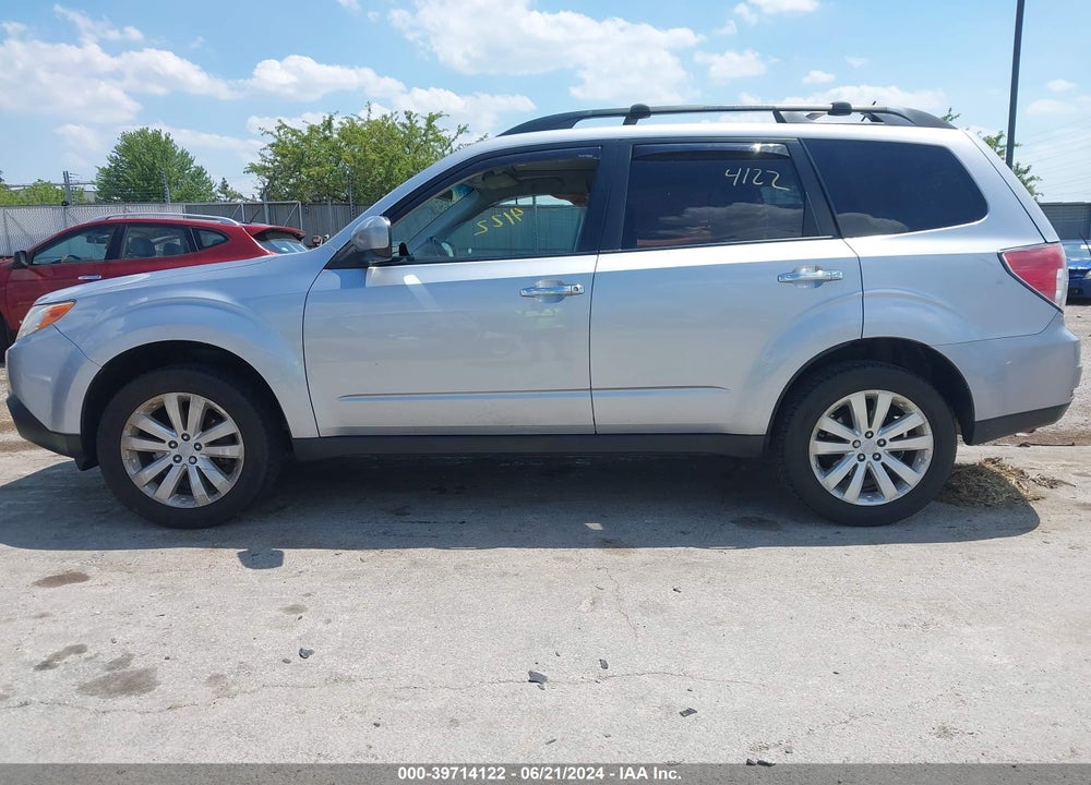 2013 SUBARU FORESTER 2.5X PREMIUM VIN: JF2SHADC9DH431263