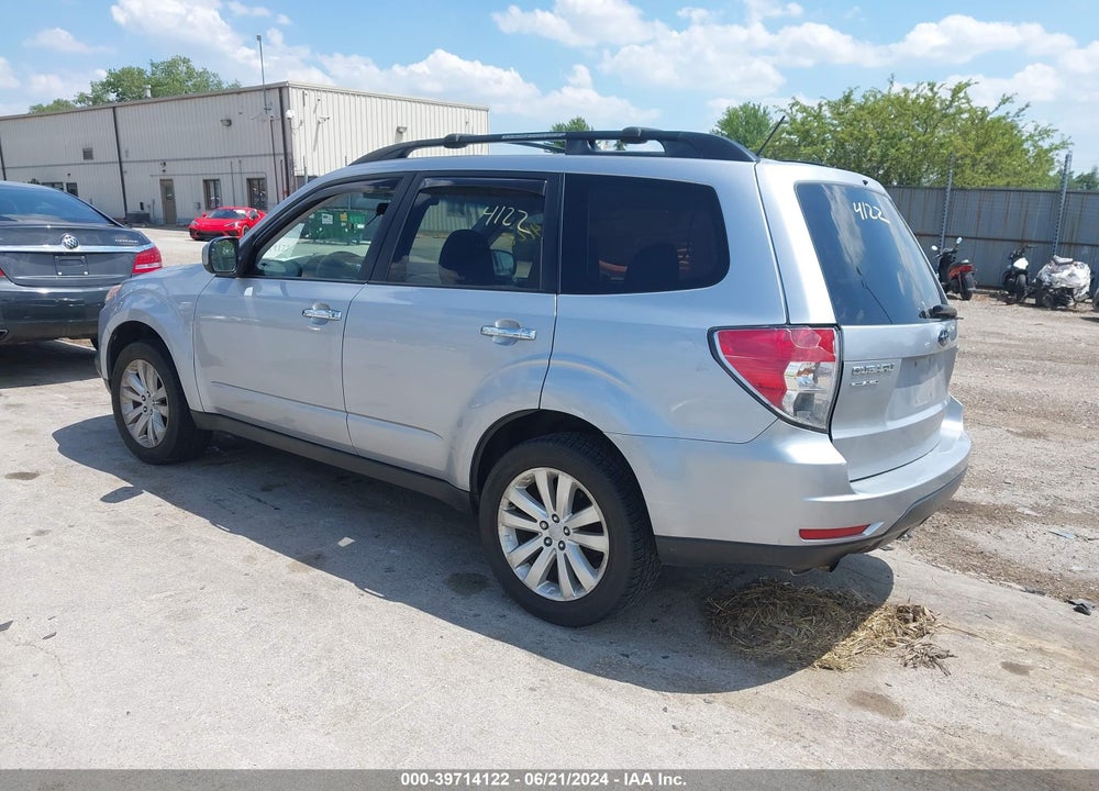2013 SUBARU FORESTER 2.5X PREMIUM VIN: JF2SHADC9DH431263