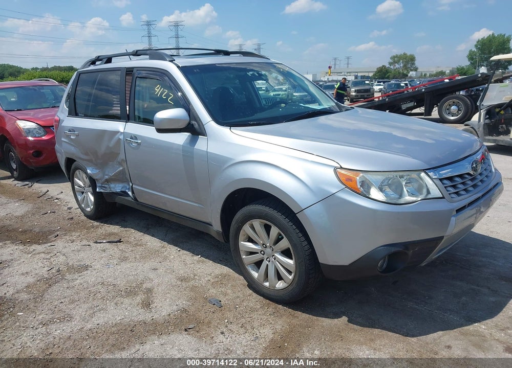 2013 SUBARU FORESTER 2.5X PREMIUM VIN: JF2SHADC9DH431263