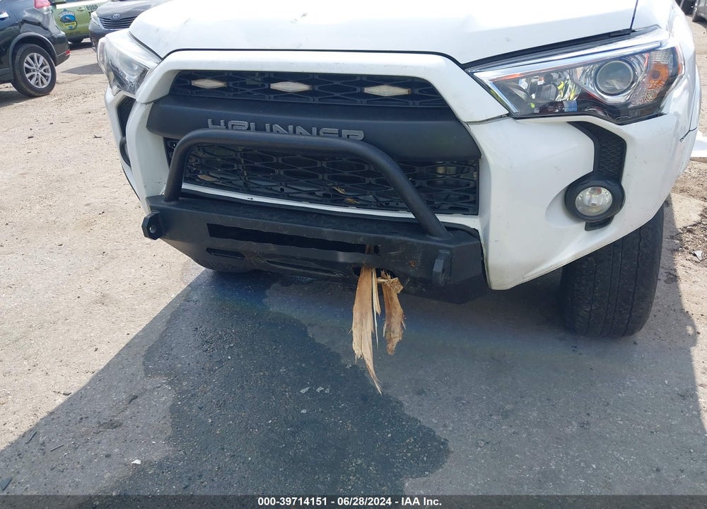 2019 TOYOTA 4RUNNER TRD OFF ROAD PREMIUM VIN: JTEBU5JR6K5674954