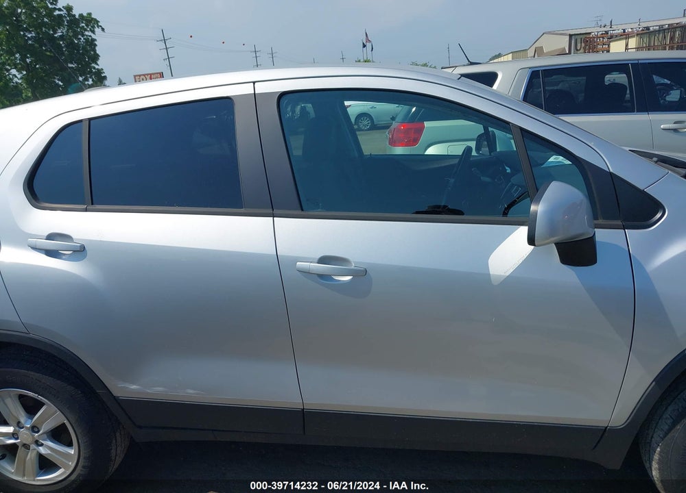 2019 CHEVROLET TRAX LS VIN: 3GNCJNSBXKL353882