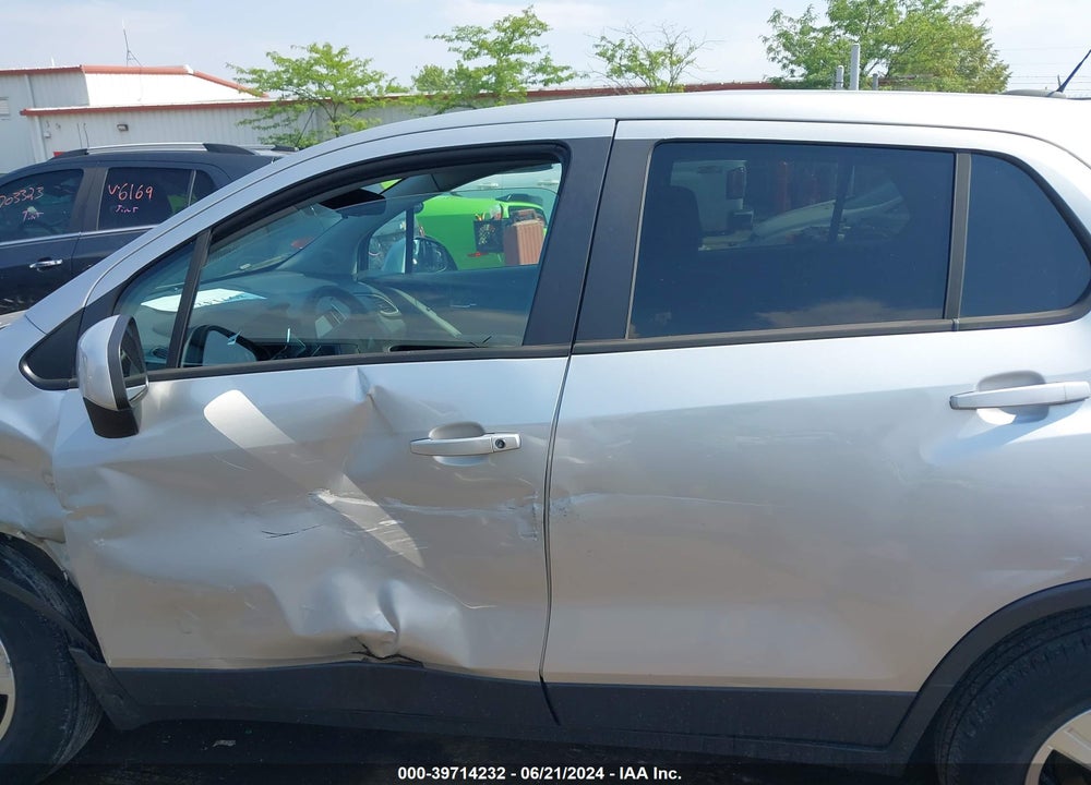 2019 CHEVROLET TRAX LS VIN: 3GNCJNSBXKL353882