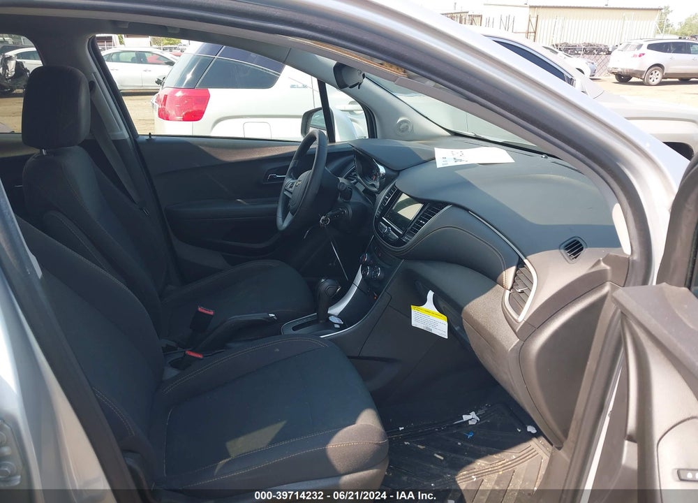 2019 CHEVROLET TRAX LS VIN: 3GNCJNSBXKL353882