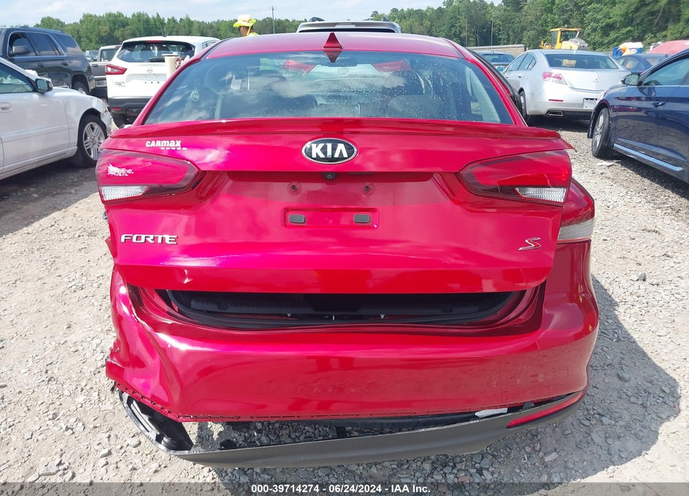 2018 KIA FORTE S VIN: 3KPFL4A79JE207273