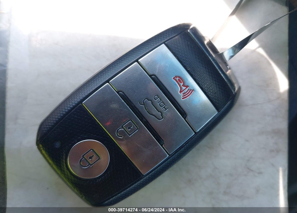 2018 KIA FORTE S VIN: 3KPFL4A79JE207273