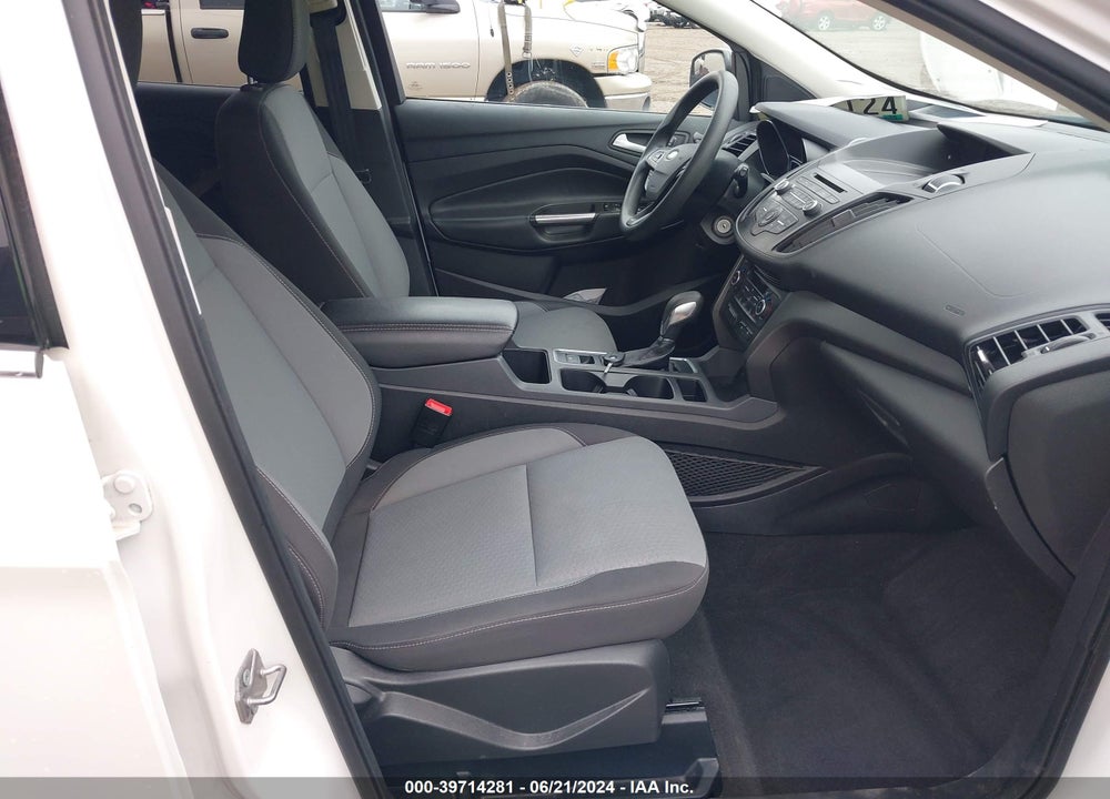 2018 FORD ESCAPE SE VIN: 1FMCU9GDXJUA99270