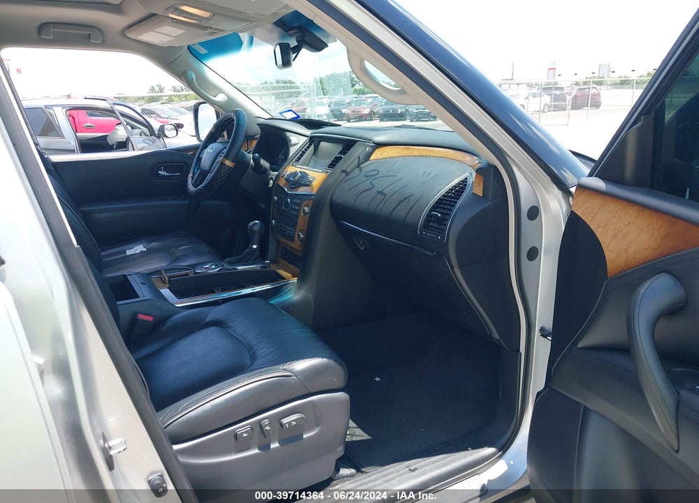 2014 INFINITI QX80 VIN: JN8AZ2NF5E9552121