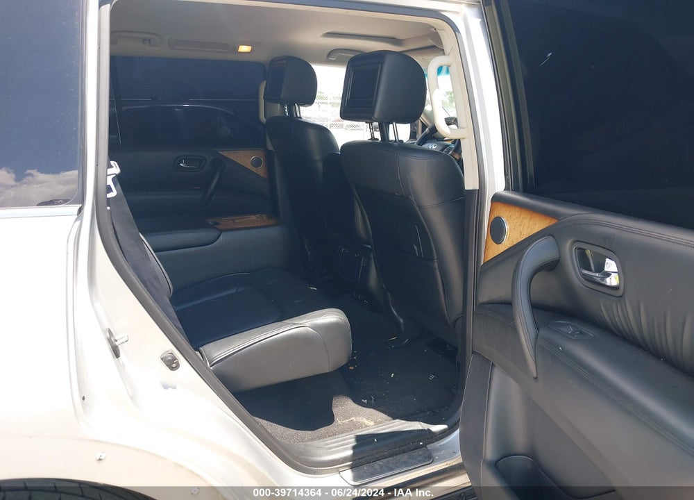 2014 INFINITI QX80 VIN: JN8AZ2NF5E9552121