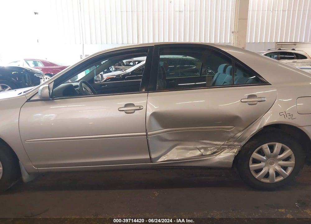 2005 TOYOTA CAMRY LE VIN: 4T1BE32K05U558663