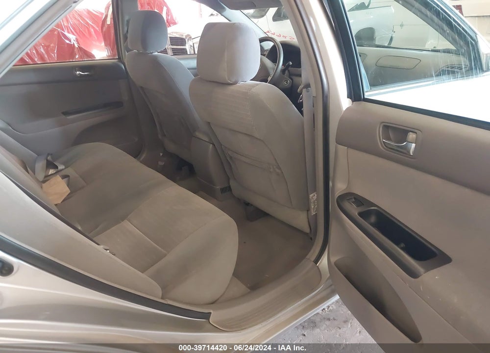 2005 TOYOTA CAMRY LE VIN: 4T1BE32K05U558663