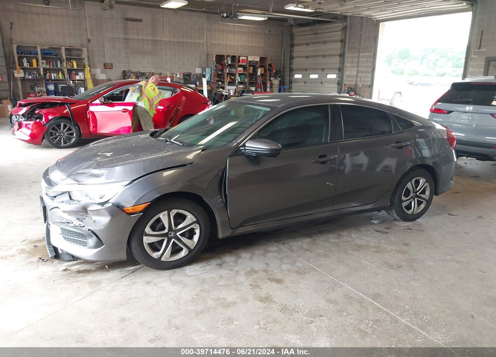 2018 HONDA CIVIC LX VIN: 19XFC2F53JE033079