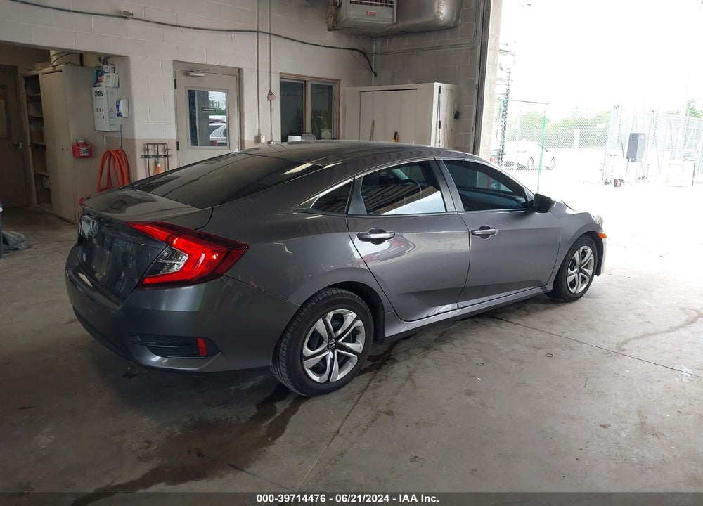 2018 HONDA CIVIC LX VIN: 19XFC2F53JE033079