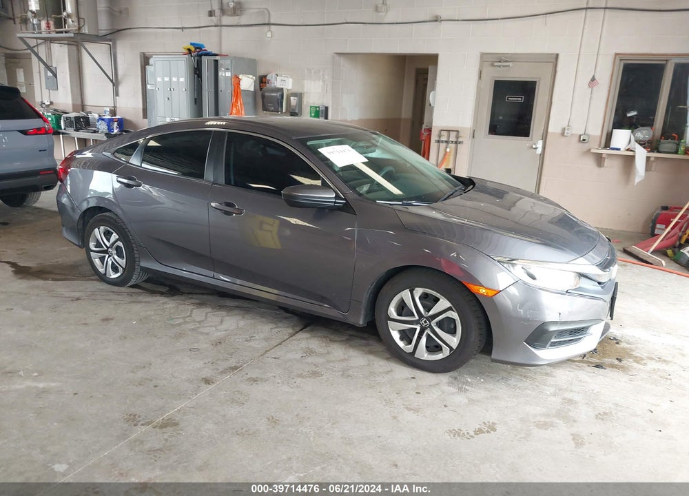 2018 HONDA CIVIC LX VIN: 19XFC2F53JE033079