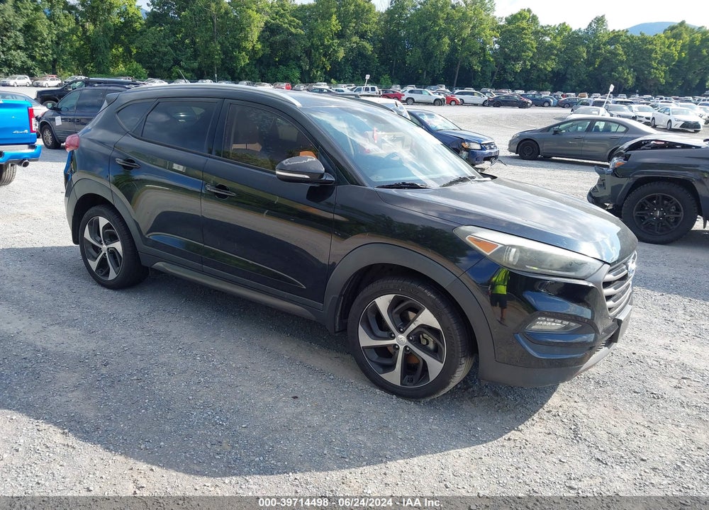 2016 HYUNDAI TUCSON SPORT VIN: KM8J33A24GU267749
