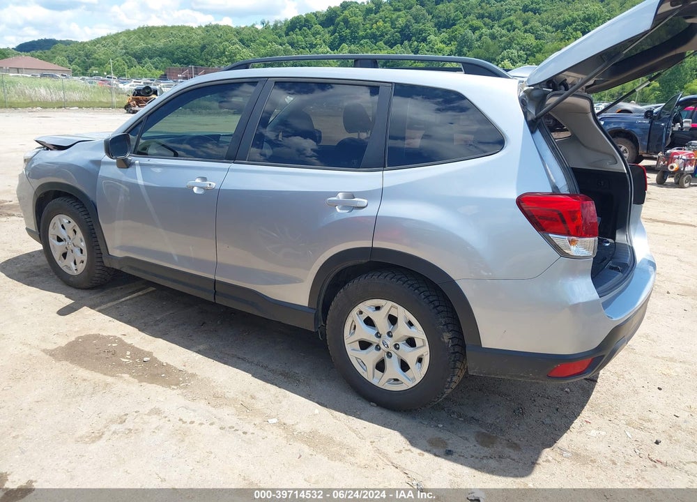 2020 SUBARU FORESTER VIN: JF2SKADC6LH489055