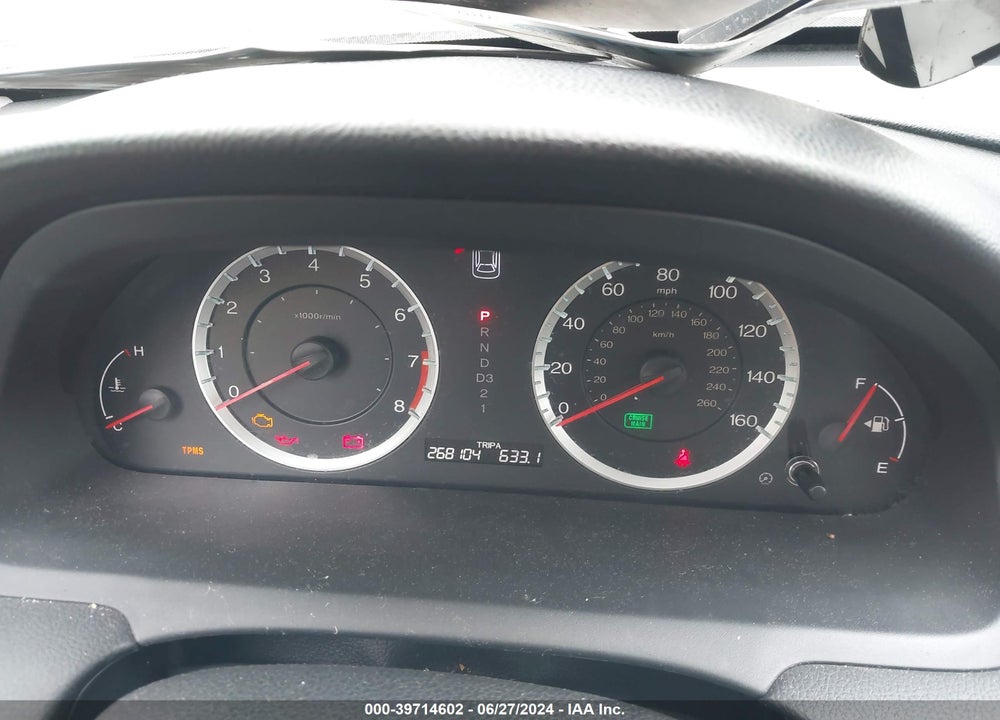 2010 HONDA ACCORD 2.4 LX VIN: 1HGCP2F34AA129684