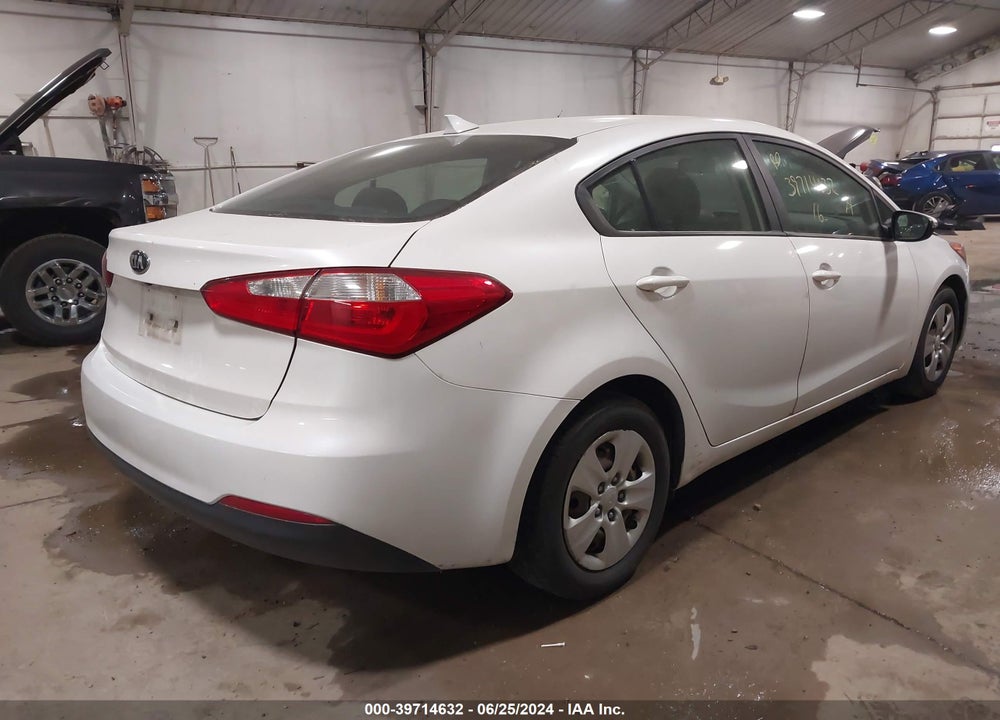 2016 KIA FORTE LX VIN: KNAFX4A69G5556835
