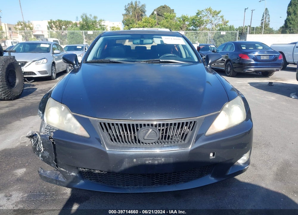 2009 LEXUS IS 250 VIN: JTHBK262095104185