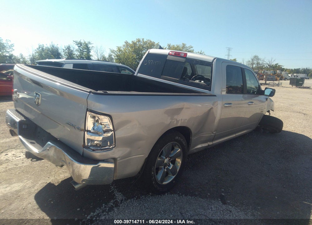 2019 RAM 1500 CLASSIC VIN: 1C6RR7TT2KS576604