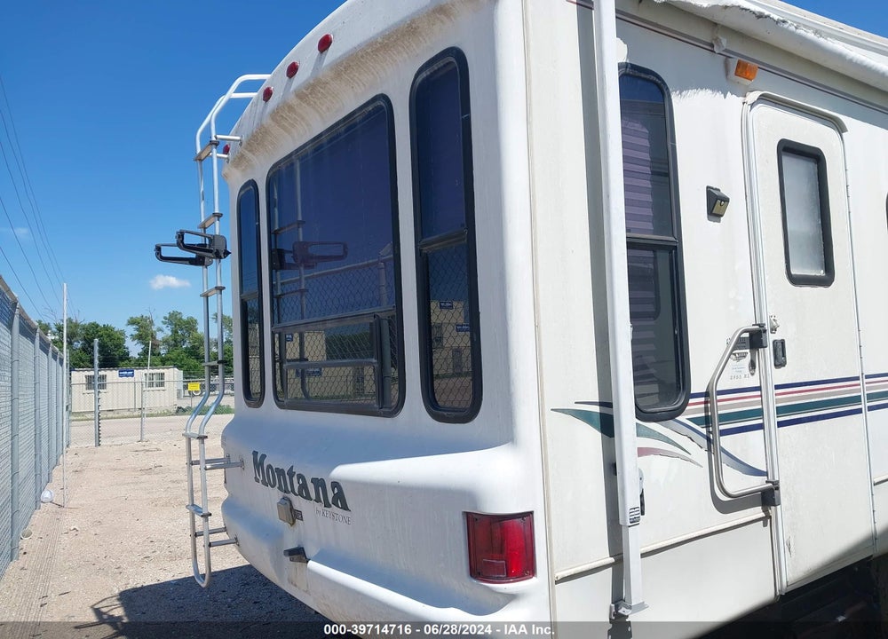 2002 KEYSTONE MONTANA VIN: 4YDF2952624057685
