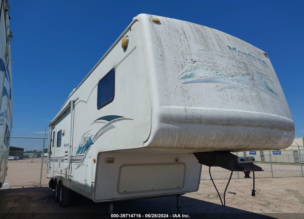 2002 KEYSTONE MONTANA VIN: 4YDF2952624057685