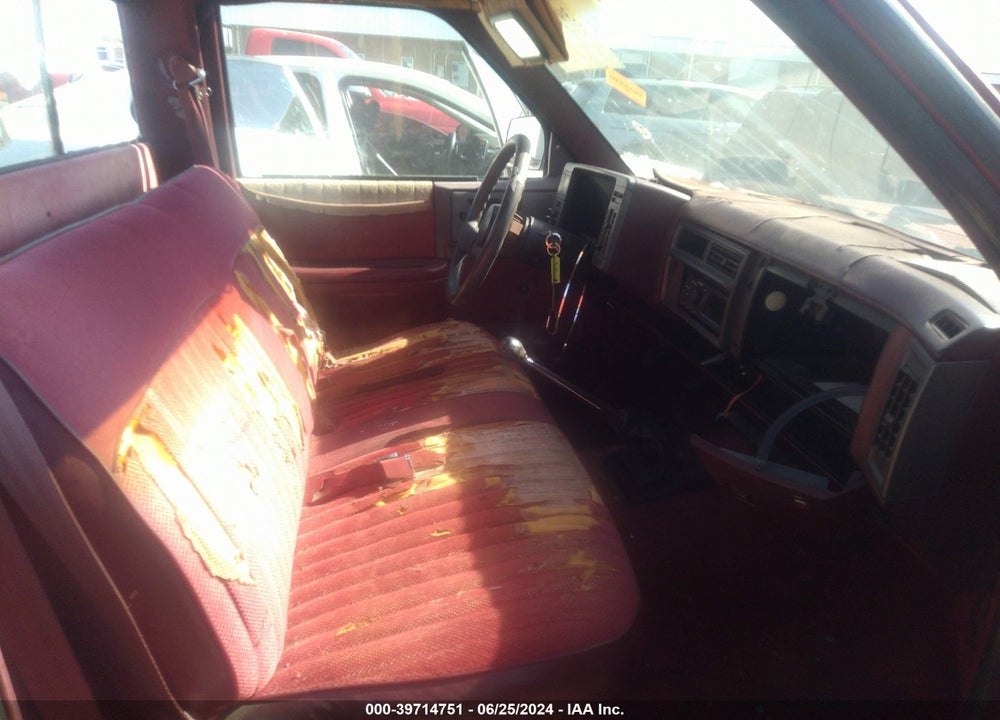 1991 CHEVROLET S TRUCK S10 VIN: 1GCCS14R8M8292266