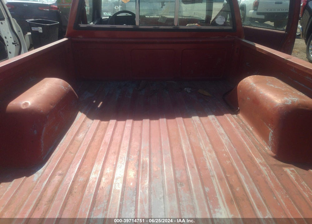 1991 CHEVROLET S TRUCK S10 VIN: 1GCCS14R8M8292266