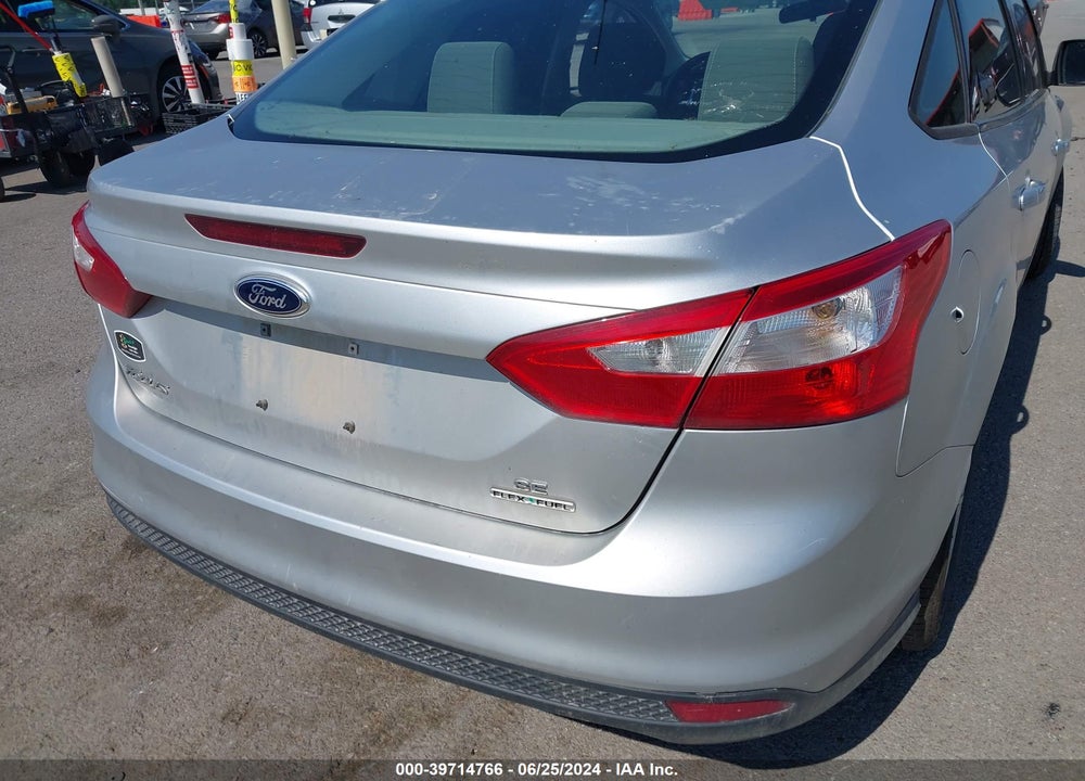 2014 FORD FOCUS SE VIN: 1FADP3F29EL275546
