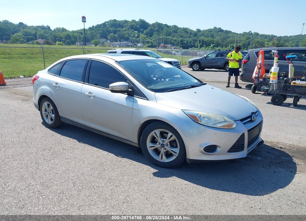 2014 FORD FOCUS SE VIN: 1FADP3F29EL275546