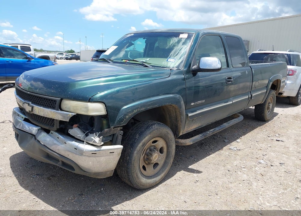 2002 CHEVROLET SILVERADO 2500HD LS VIN: 1GCHC29U02E102464