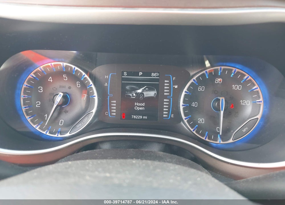 2017 CHRYSLER PACIFICA TOURING L VIN: 2C4RC1BG1HR610733