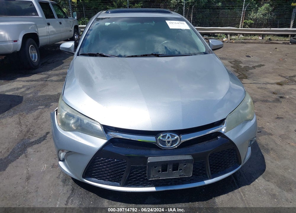 2015 TOYOTA CAMRY SE VIN: 4T1BF1FK5FU045230