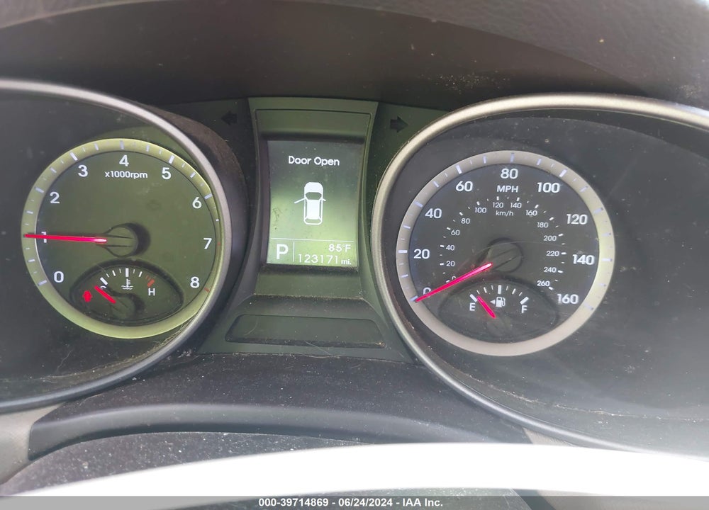 2015 HYUNDAI SANTA FE SPORT 2.4L VIN: 5XYZT3LB9FG253544