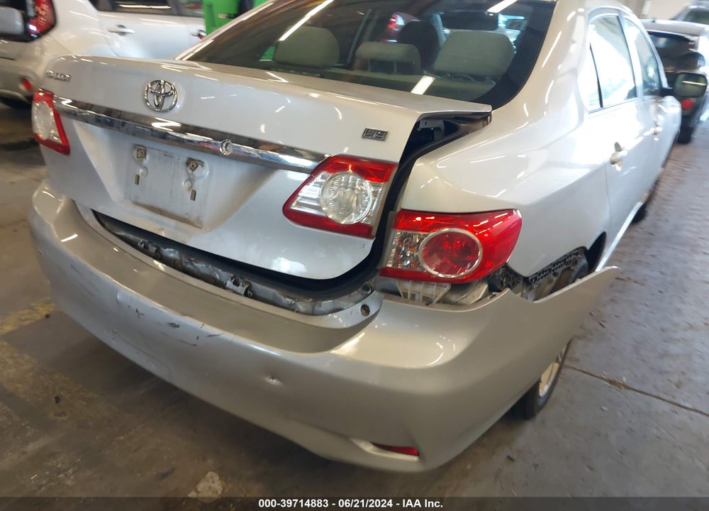 2013 TOYOTA COROLLA LE VIN: 5YFBU4EE8DP152886